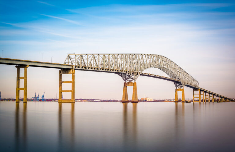 Long,Exposure,Of,The,Francis,Scott,Key,Bridge,From,Fort