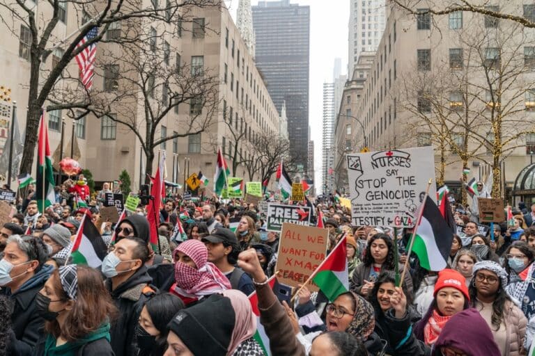 Hundreds,Of,Pro-palestinian,Protesters,Rally,On,Rockefeller,Plaza,And,March