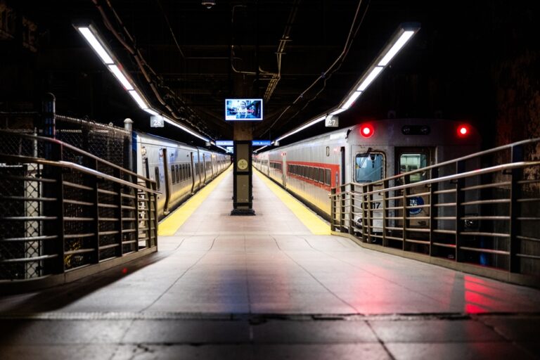 scanner armi metro new york manhattan
