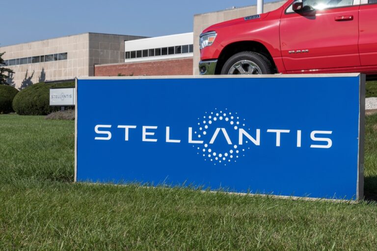 Stellantis licenzierà quasi 2.500 lavoratori nella fabbrica di Detroit