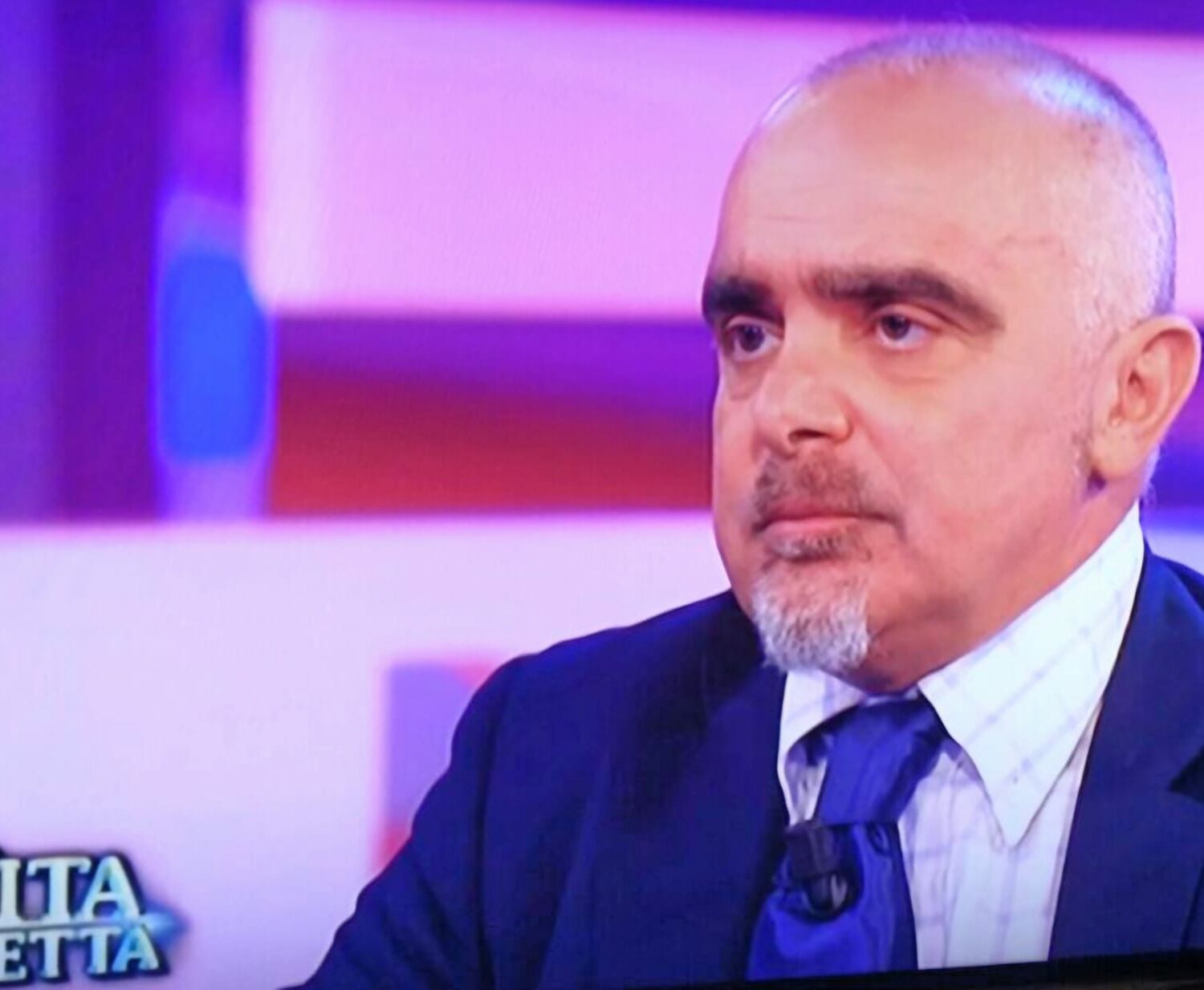 Intervista a Roberto Natale, tra la vita da imprenditore e quella d'artista