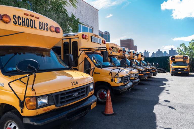 Il cronico problema degli scuolabus a New York