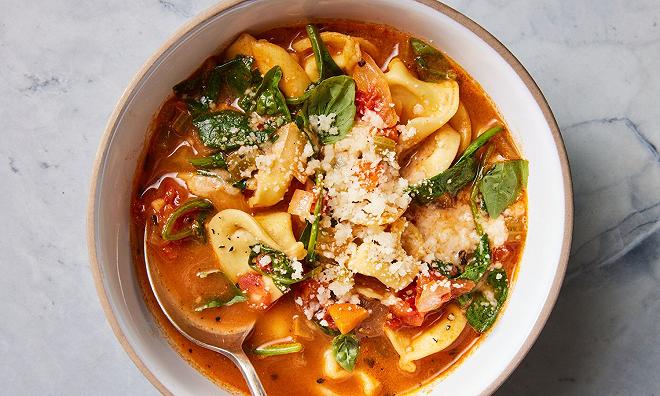 Il New York Times premia i tortellini in brodo ma non mancano le polemiche