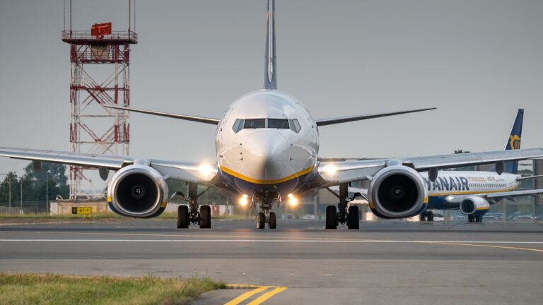 Wroclaw,(epwr),International,Airport,,Poland,2023-08-18:,Ryanair,Airways,Boeing,737-800