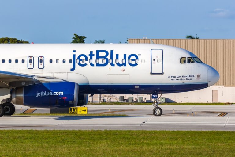 Fort,Lauderdale,,United,States,,November,14,,2022:,Jetblue,Airbus