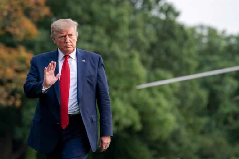 President,Donald,Trump,Returns,From,Kentucky