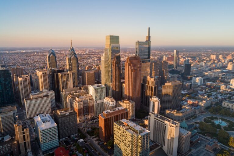 Top,View,Of,Downtown,Skyline,Philadelphia,Usa