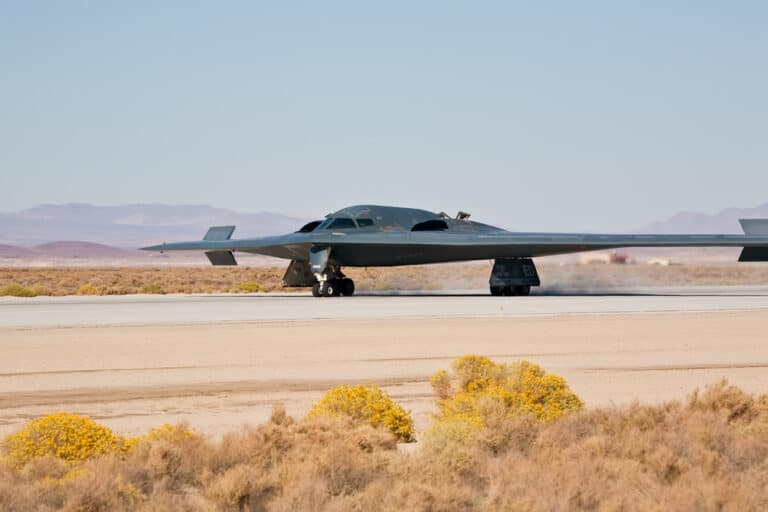 Edwards,Afb,,Ca,-,Oct,17:,Northrop,Grumman,B-2,Spirit