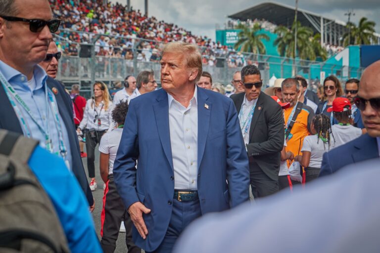 TRUMP-SPORT-shutterstock_2458373861 (1)