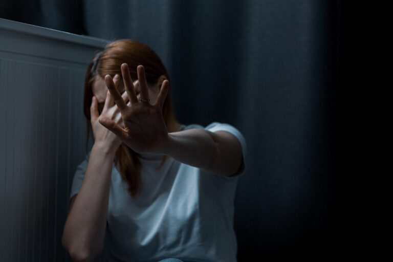 The,Woman,In,The,Photo,Looks,Depressed,And,Scared,,She