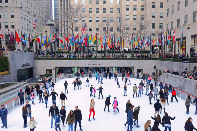 New,York,City,,Ny,-,January,22,,2017:,Ice,Skating