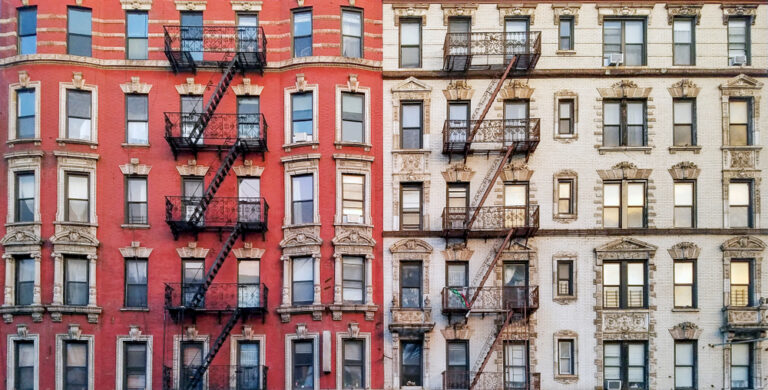 New,York,City,Historic,Apartment,Building,Panoramic,Exterior,View,With