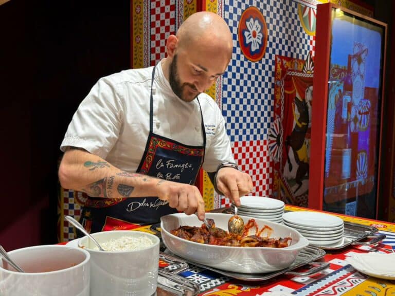 0a6bd223-3621-4487-a8cb-768489e01a15