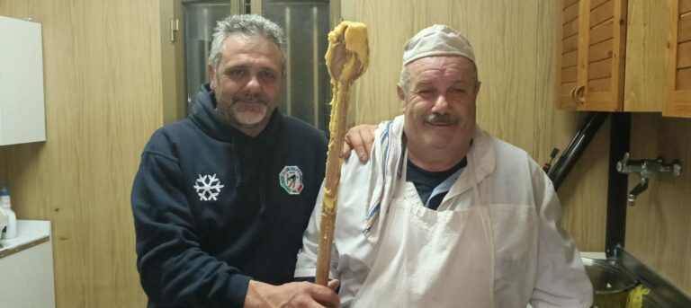 435f9ba6-218d-43c5-9a7f-fd23a8ab2cc9