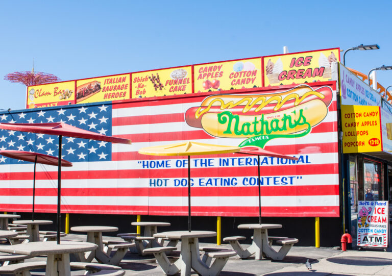 March,24,,2018,:,The,Original,Nathan's,Hot,Dog,Restaurant