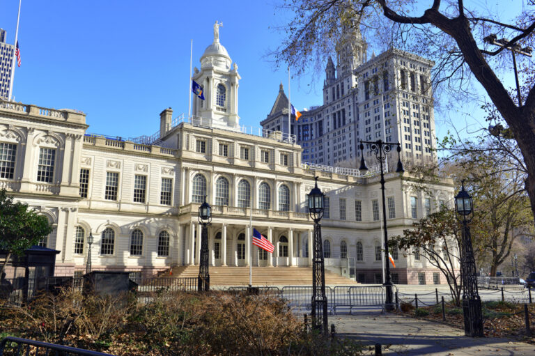 City,Hall,Building,In,City,Hall,Park,,In,Lower,Manhattan,