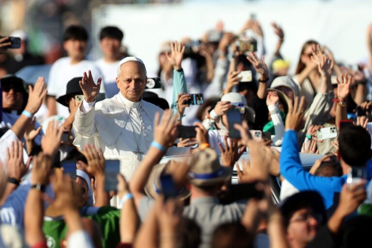 Rome,,Italy,-,August,3rd,,2025:,Pope,Leo,Xiv,Greets