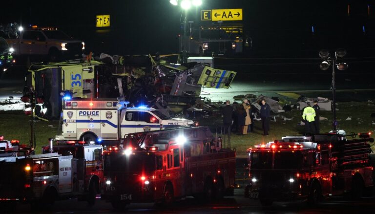 incidente-aeroporto-laguardia-new-york-aereo-air-canada-morti-2