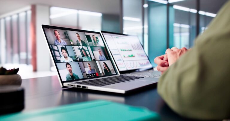 Online,Video,Conference,Business,Meeting,Call,Or,Webinar