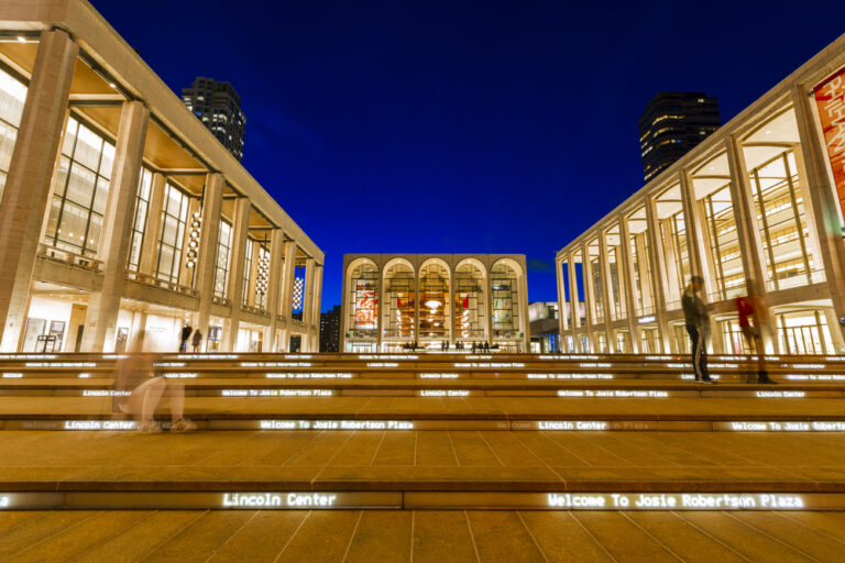 New,York,City,,Usa-april,2,,2017:,View,Of,Lincoln,Center's