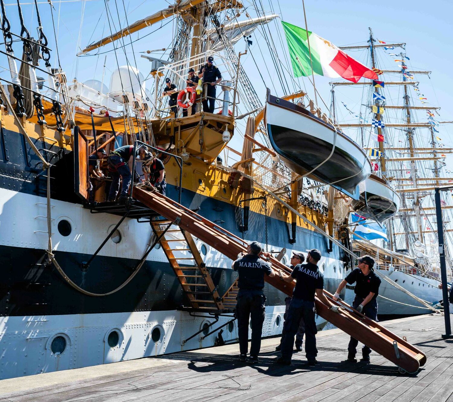 La Nave Amerigo Vespucci è arrivata a Baltimora, nel Maryland