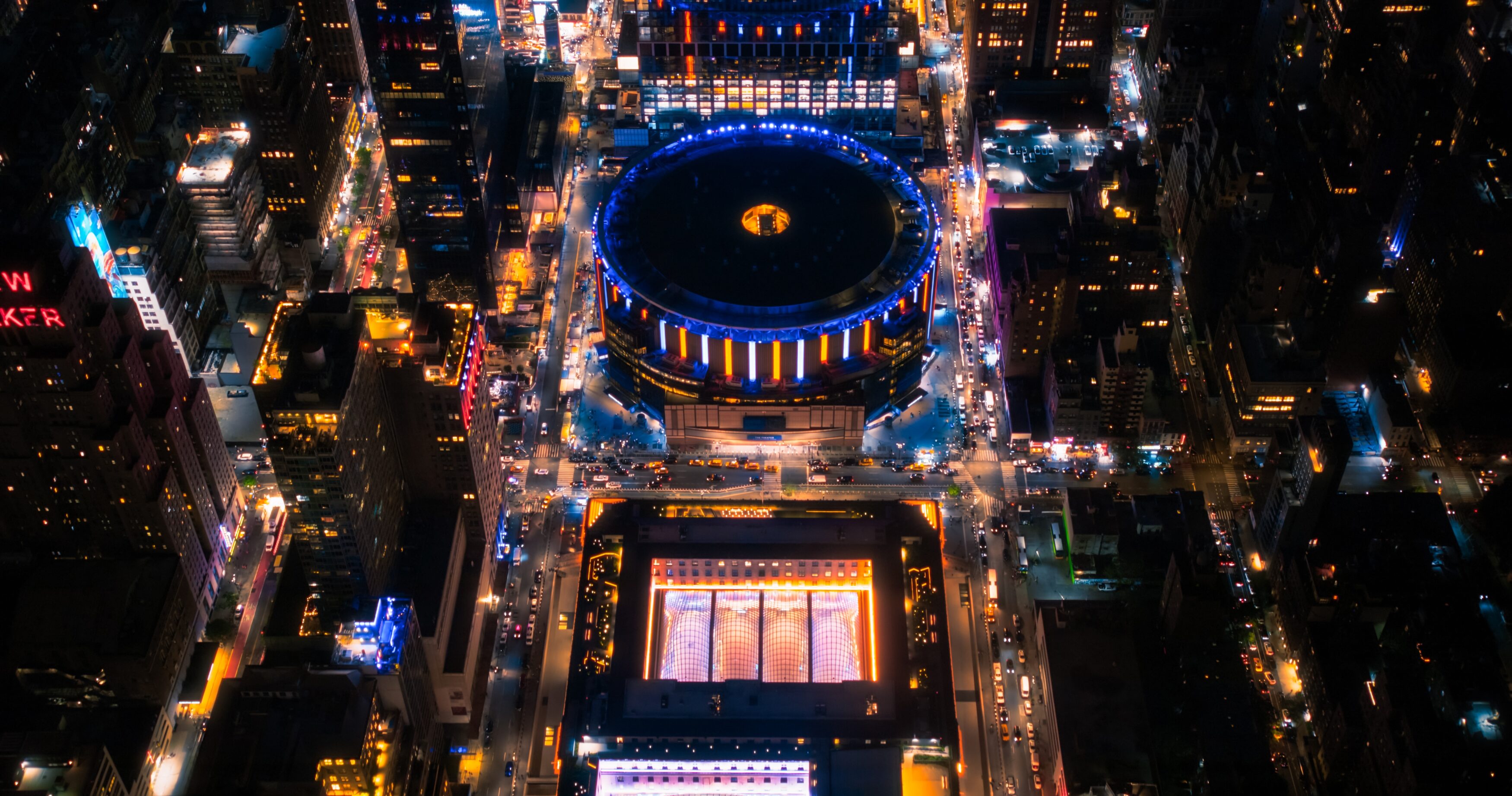 Helicopter,Tour,Of,New,York,City,Architecture,At,Night