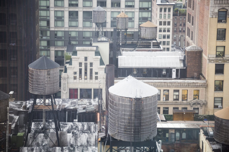 Water,Towers,On,Rooftops,Skyline,Of,New,York,City,,Southern