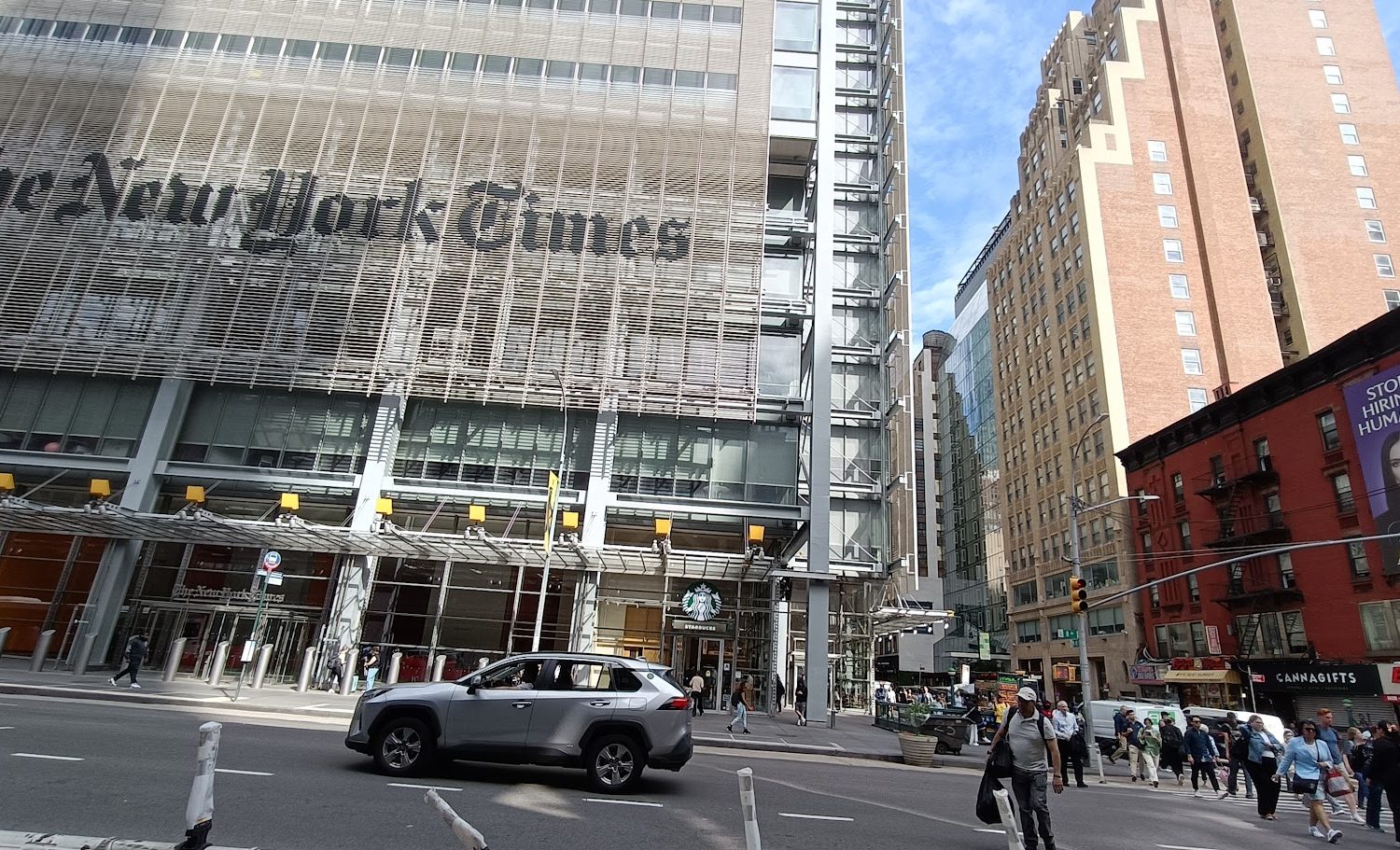 L’ombra dell’algoritmo e la pietra del fatto: perché l’IA non spegnerà mai le luci del New York Times