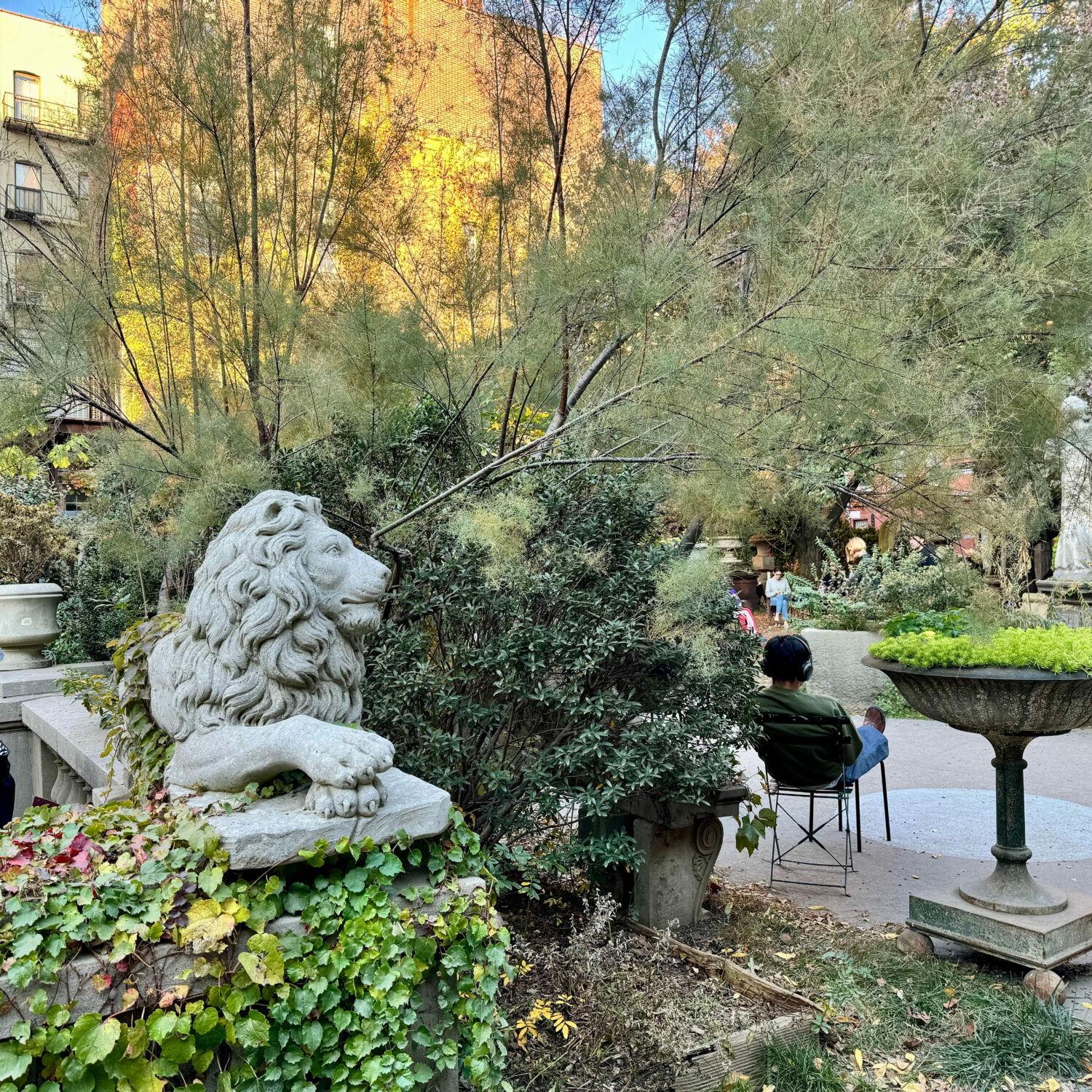 Un nuovo accordo potrebbe chiudere la lunga battaglia su Elizabeth Street Garden