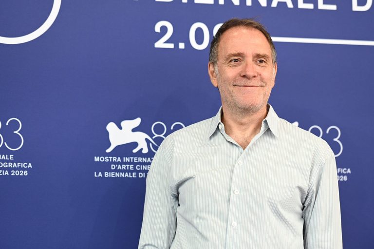 116164-PHOTOCALL_-_LA_CITT___DEI_VIVI__THE_CITY_OF_THE_LIVING__-_Actor_Valerio_Mastandrea__Ph